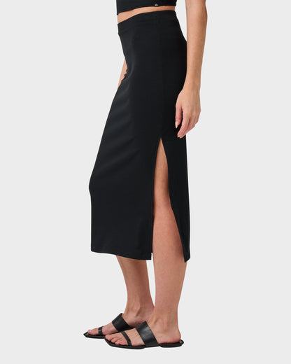 Cora Bay Solid Ribbed Midi Skirt