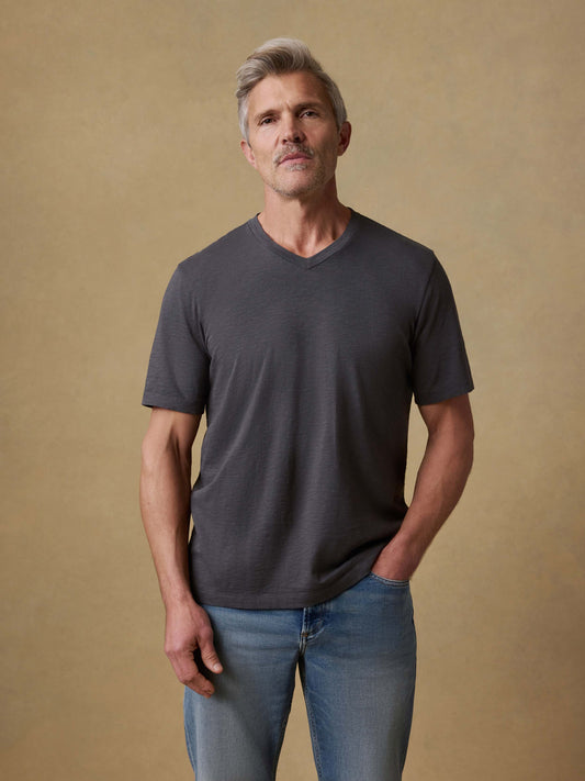 Short-Sleeve Sunwashed V-Neck Tee - Graphite