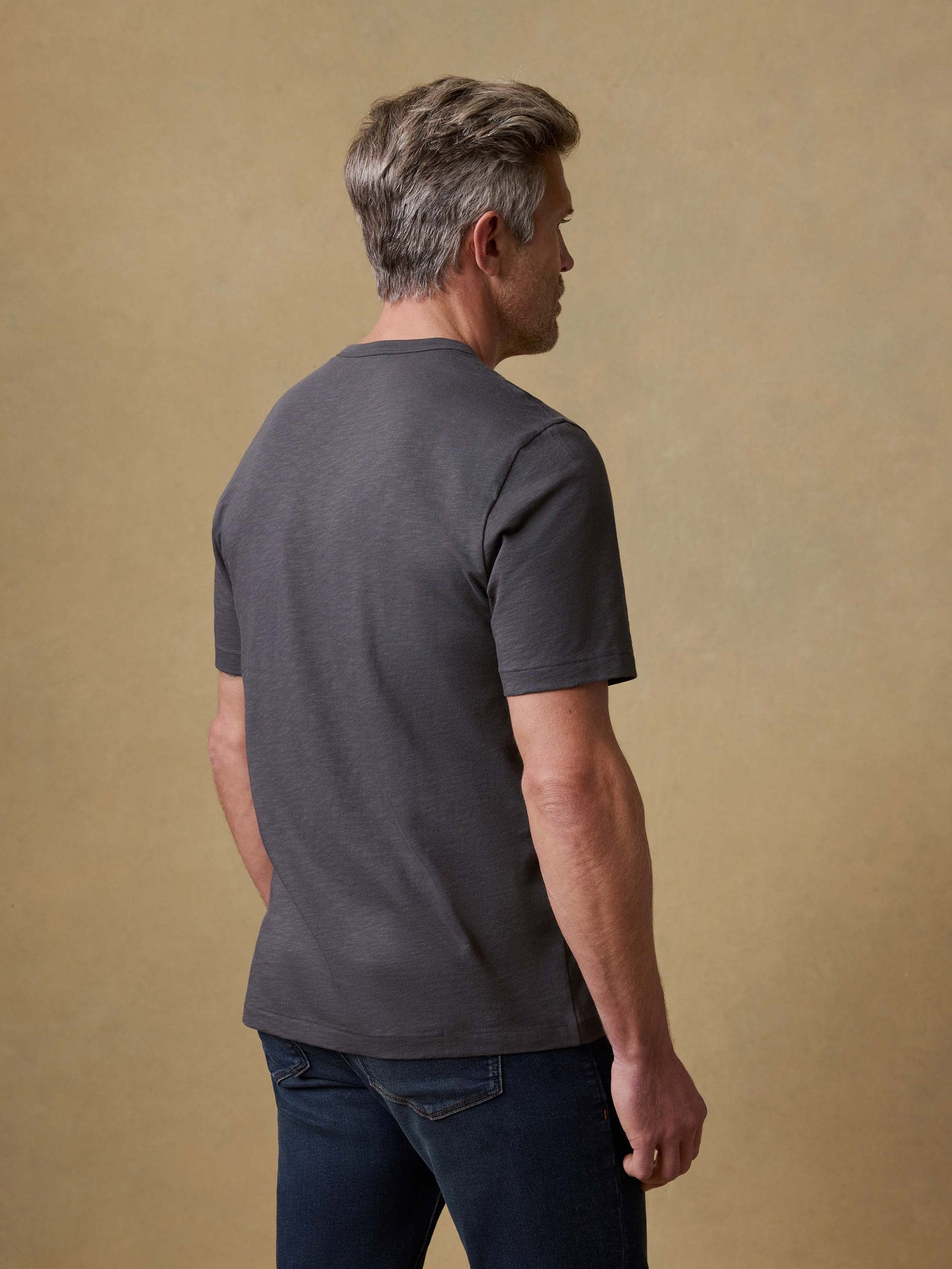 Sunwashed Regenerative Pocket Tee - Graphite