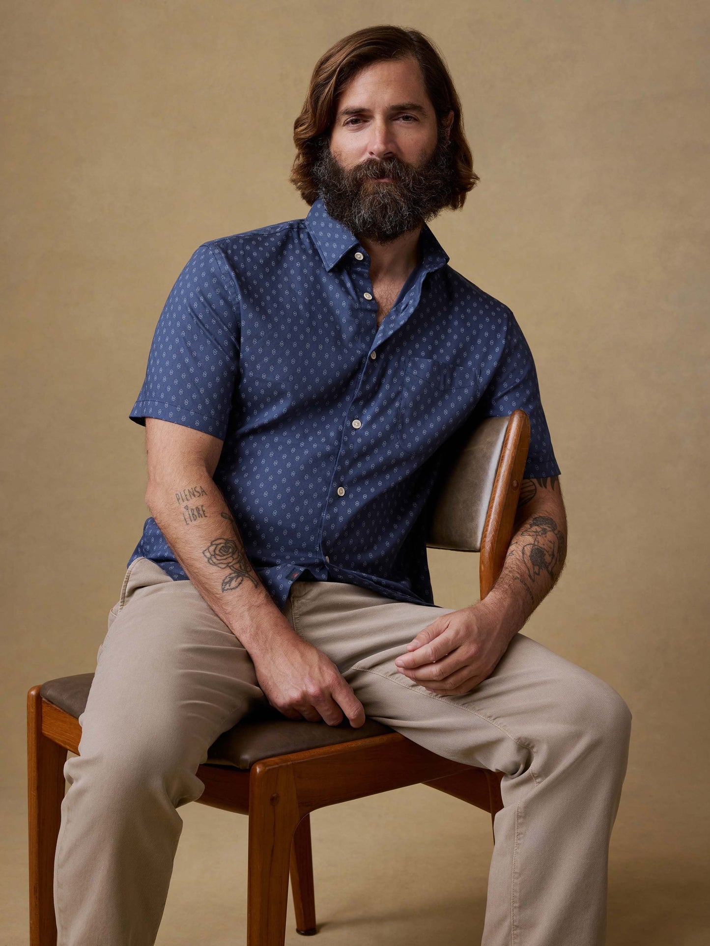 Short-Sleeve Movement™ Monterey Shirt - Navy Dusk Diamond