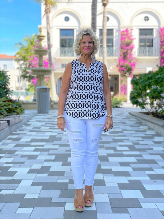 SANDBAR SLEEVELESS V NECK