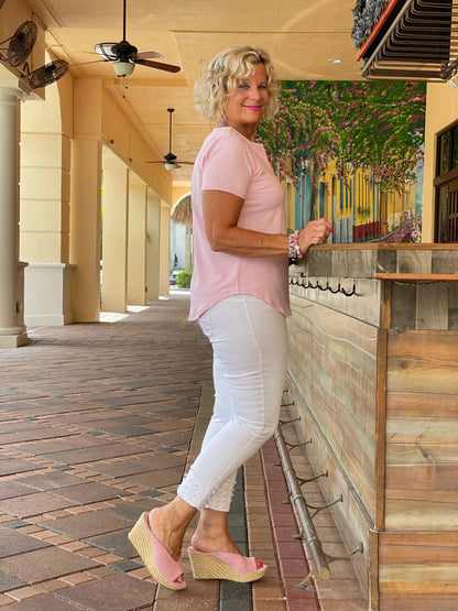 PALE PINK SHORT SLEEVE TOP